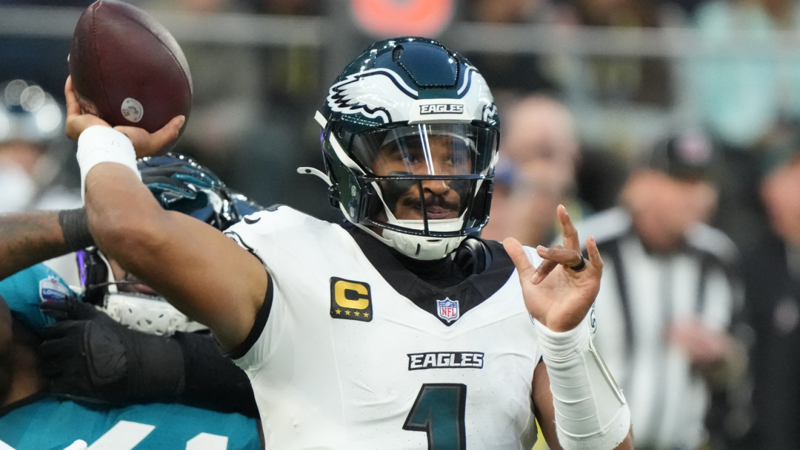 Jalen Hurts ruled out in Week 6 after scary injury update