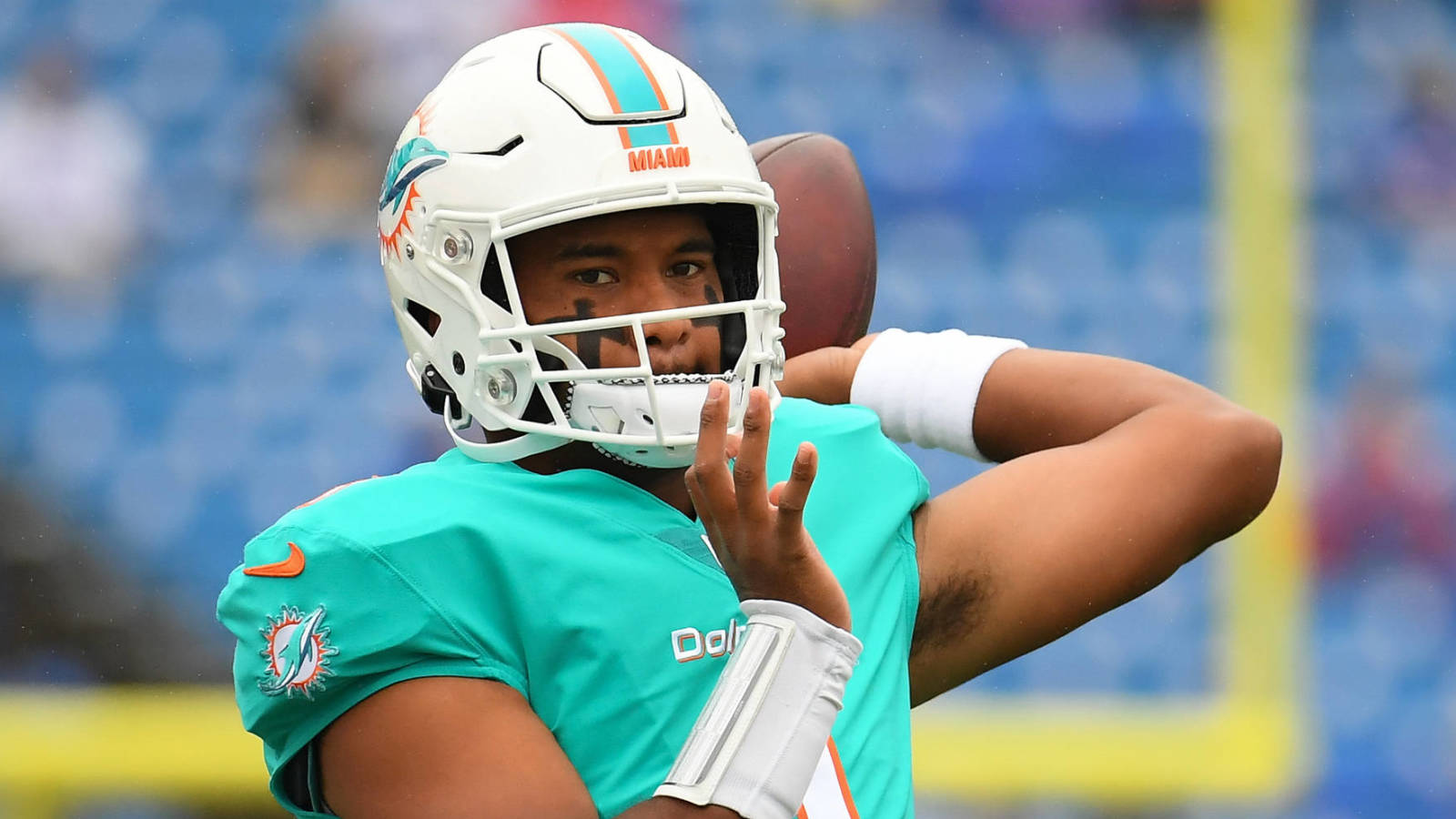 Dolphins QB Tua Tagovailoa has fractured finger on throwing hand