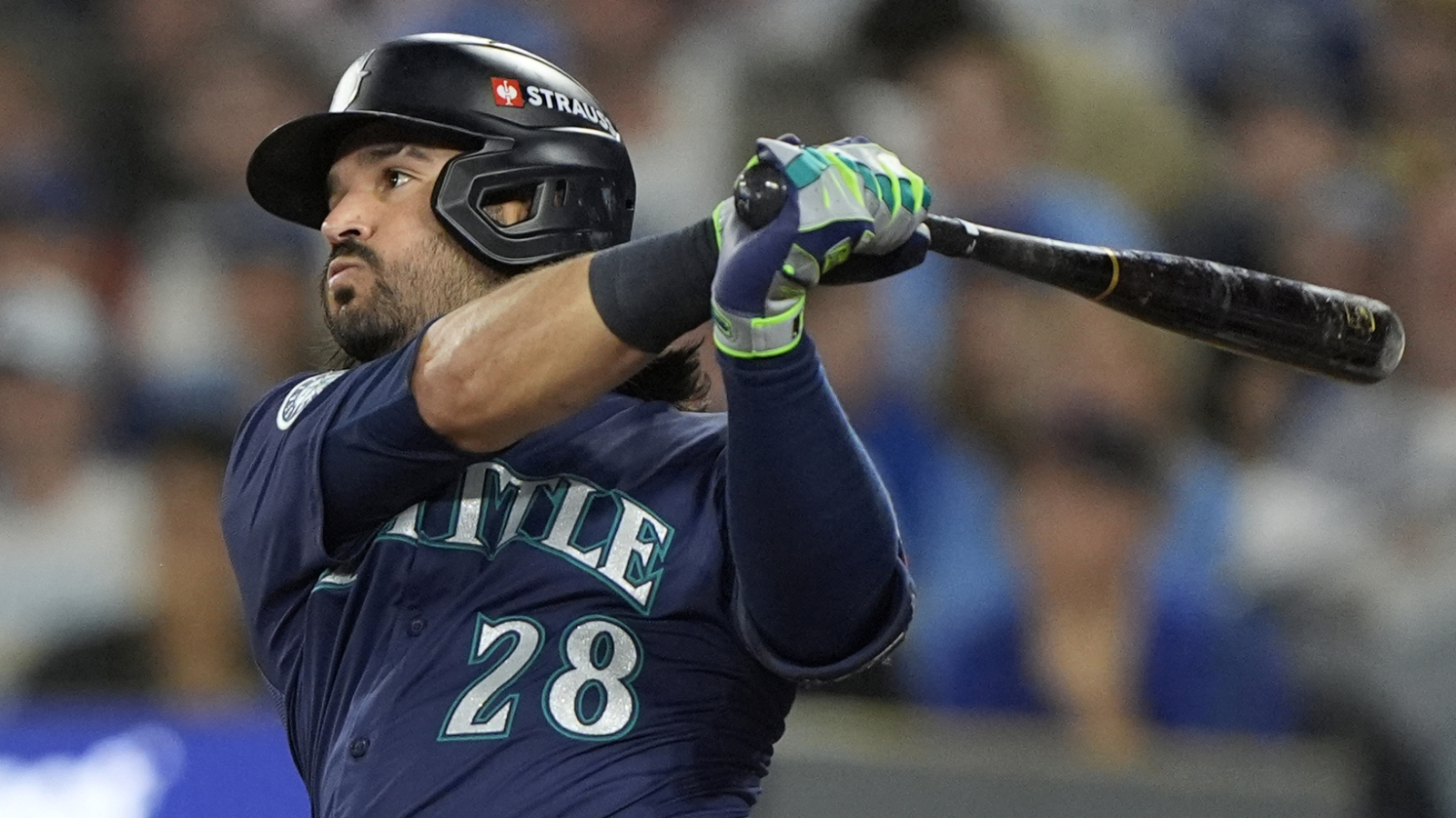 Cincinnati Reds add needed power bat in Eugenio Suarez