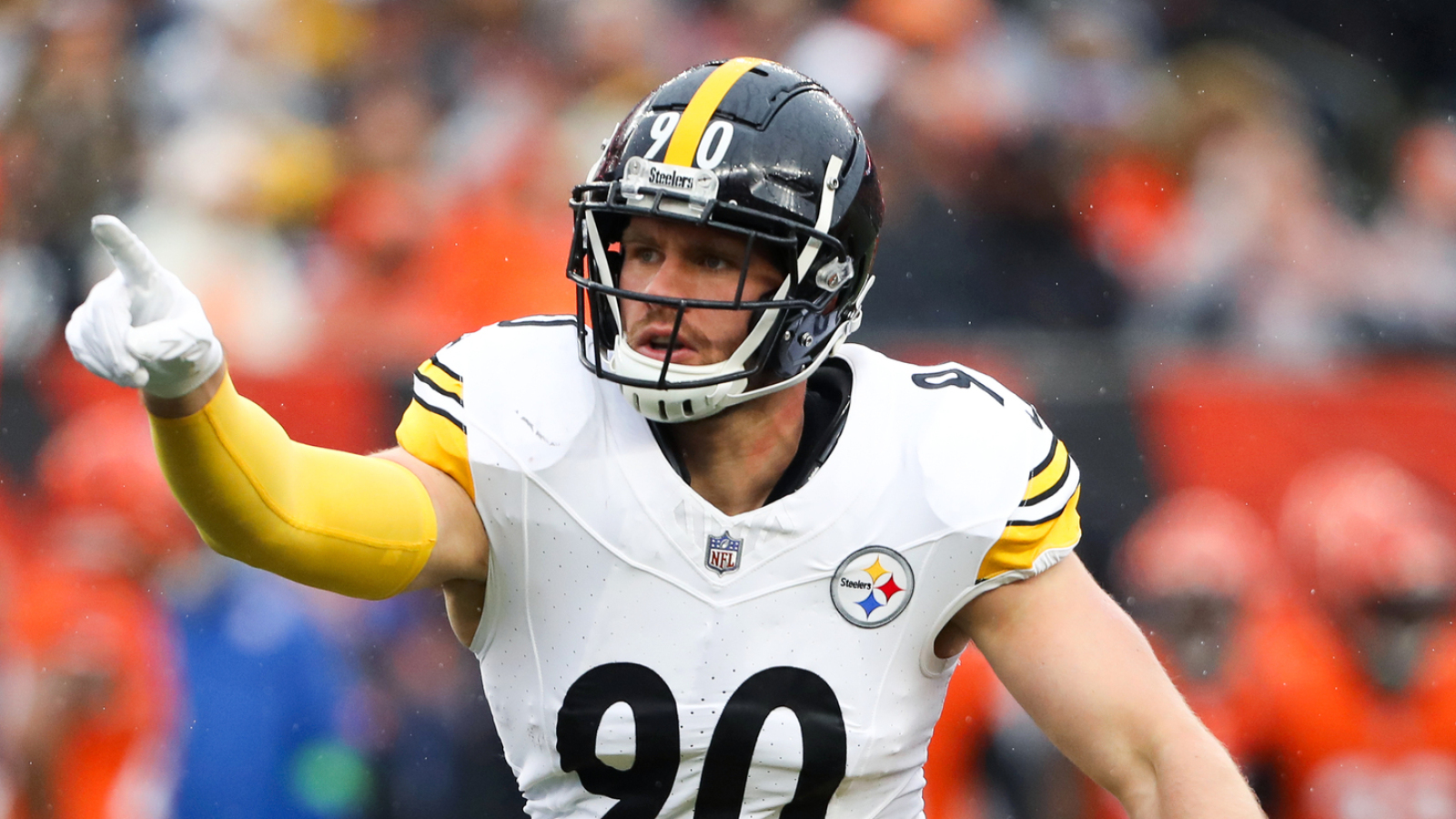How Steelers' T.J. Watt situation differs from Bengals' Trey Hendrickson saga