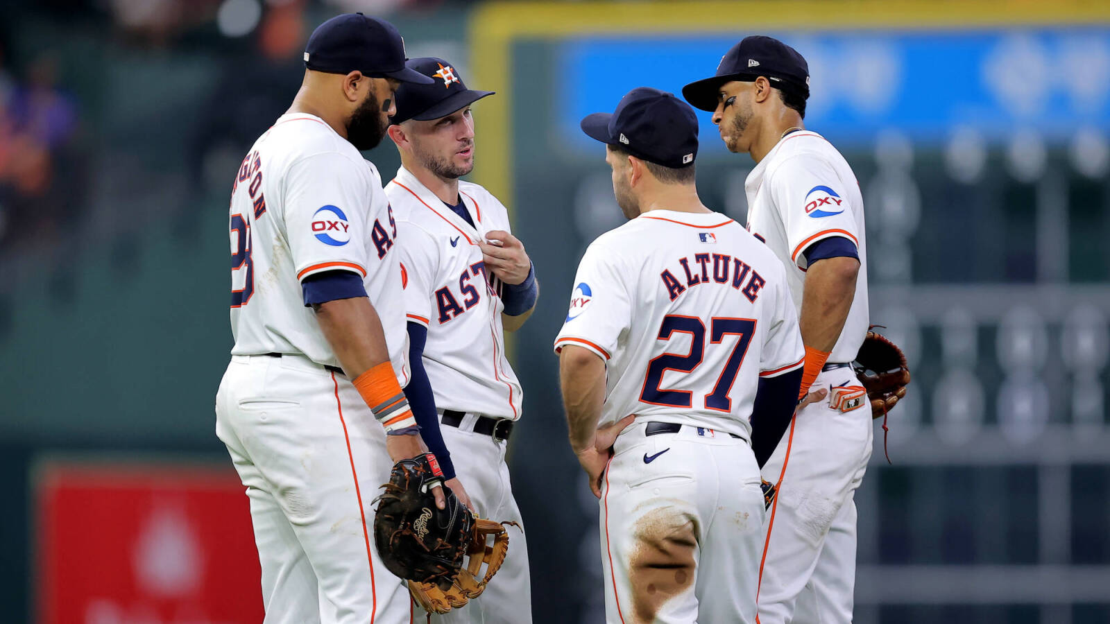 Watch: Astros woes continue in one-run loss to Mariners