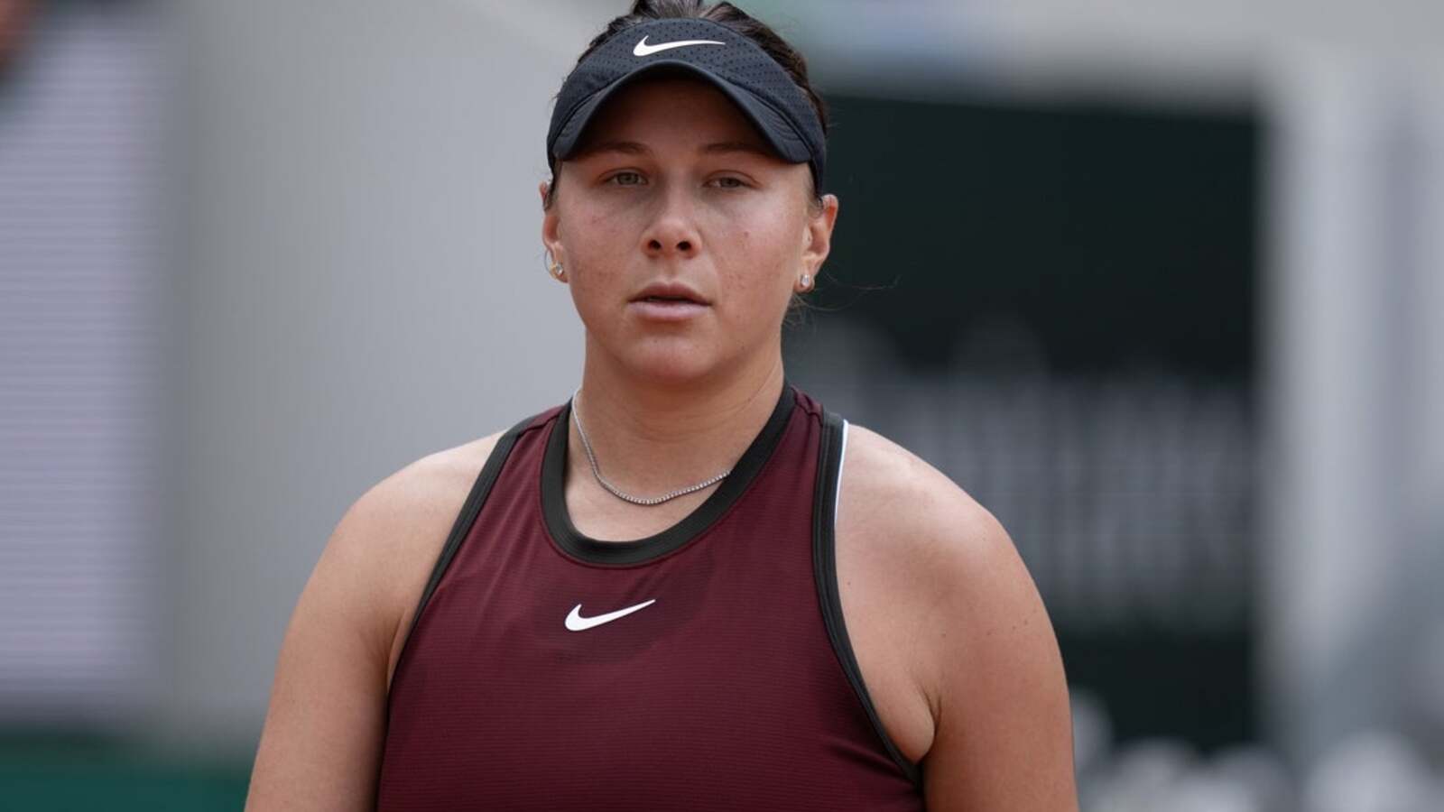 WTA roundup: Amanda Anisimova reaches London final