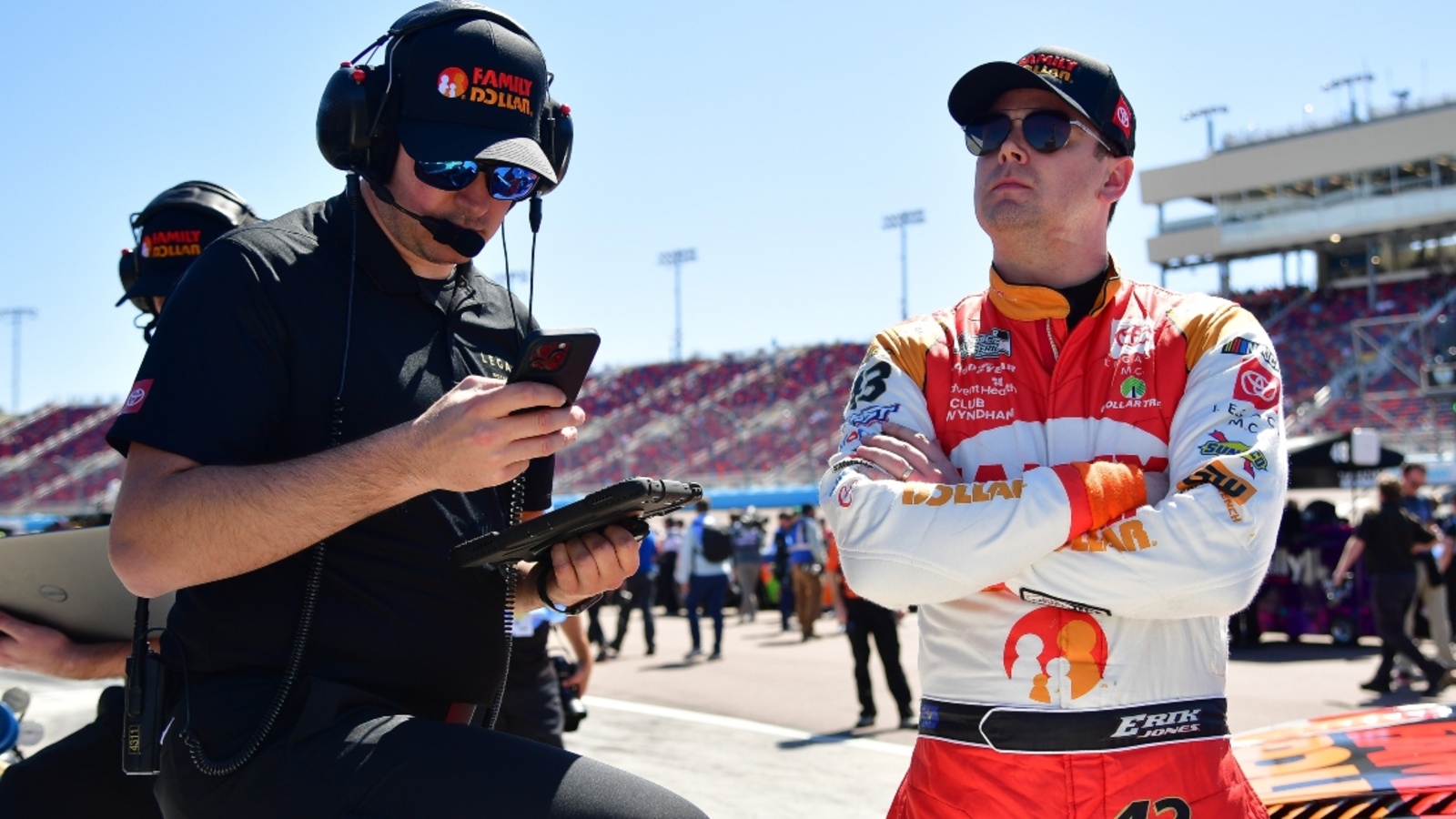 Erik Jones frustrated with Chase Briscoe after wreck at Phoenix: ‘I’d love to talk to him’