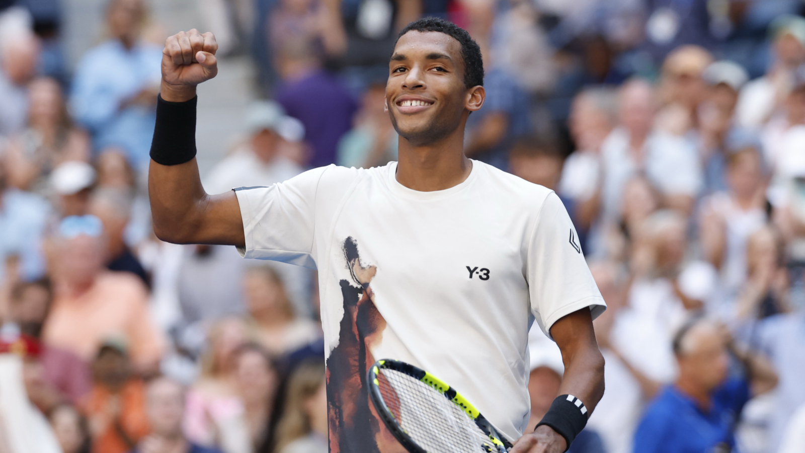 Felix Auger-Aliassime outlasts De Minaur in four-hour battle, advances to US Open semifinals