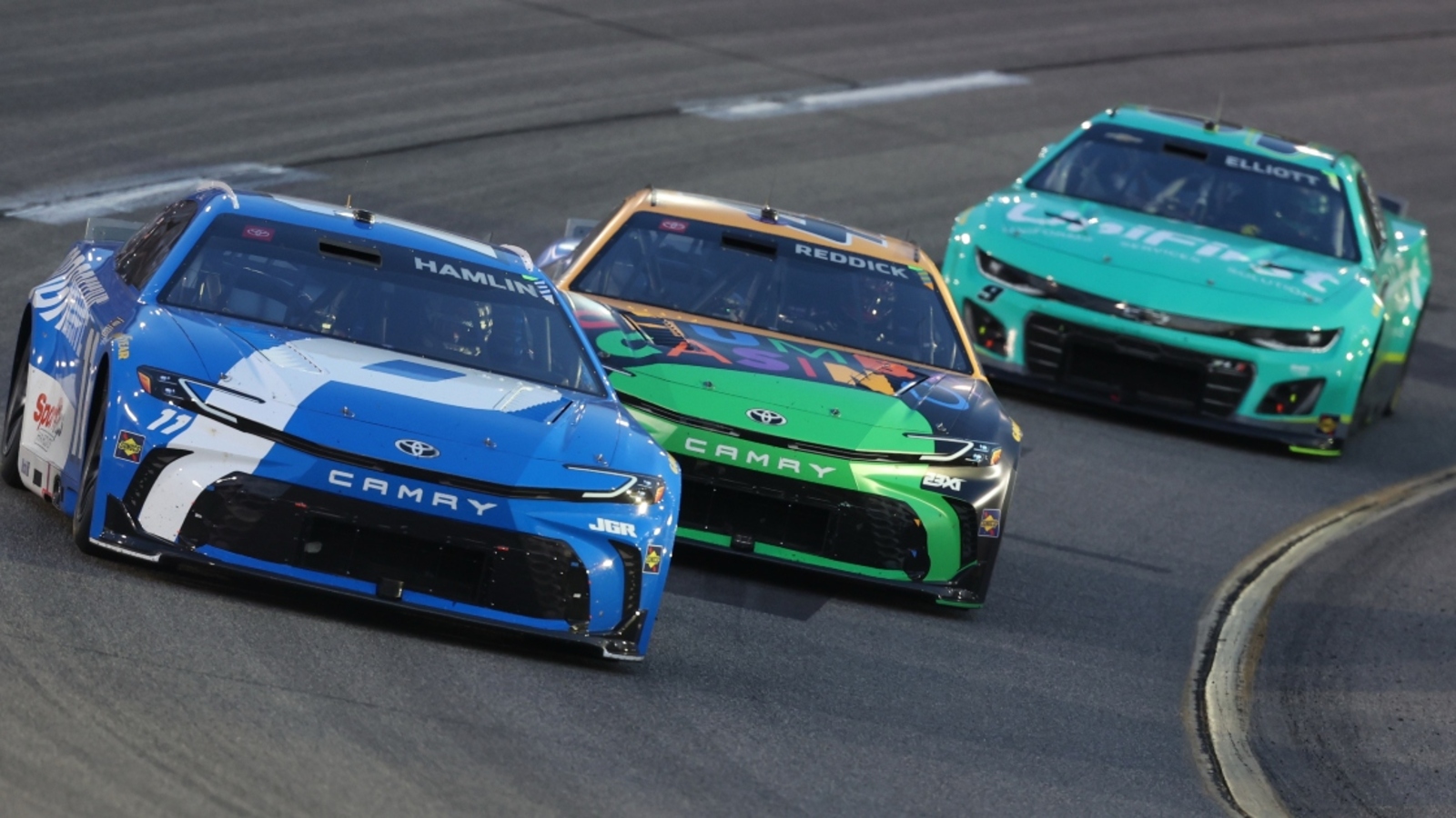 Denny Hamlin details ‘terrible’ pit road performance, frustration with damage to No. 11 at Richmond
