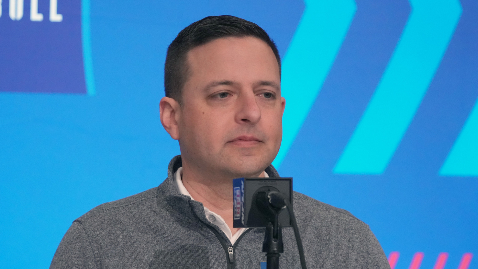 Patriots executive has concerning remarks about team's rookies