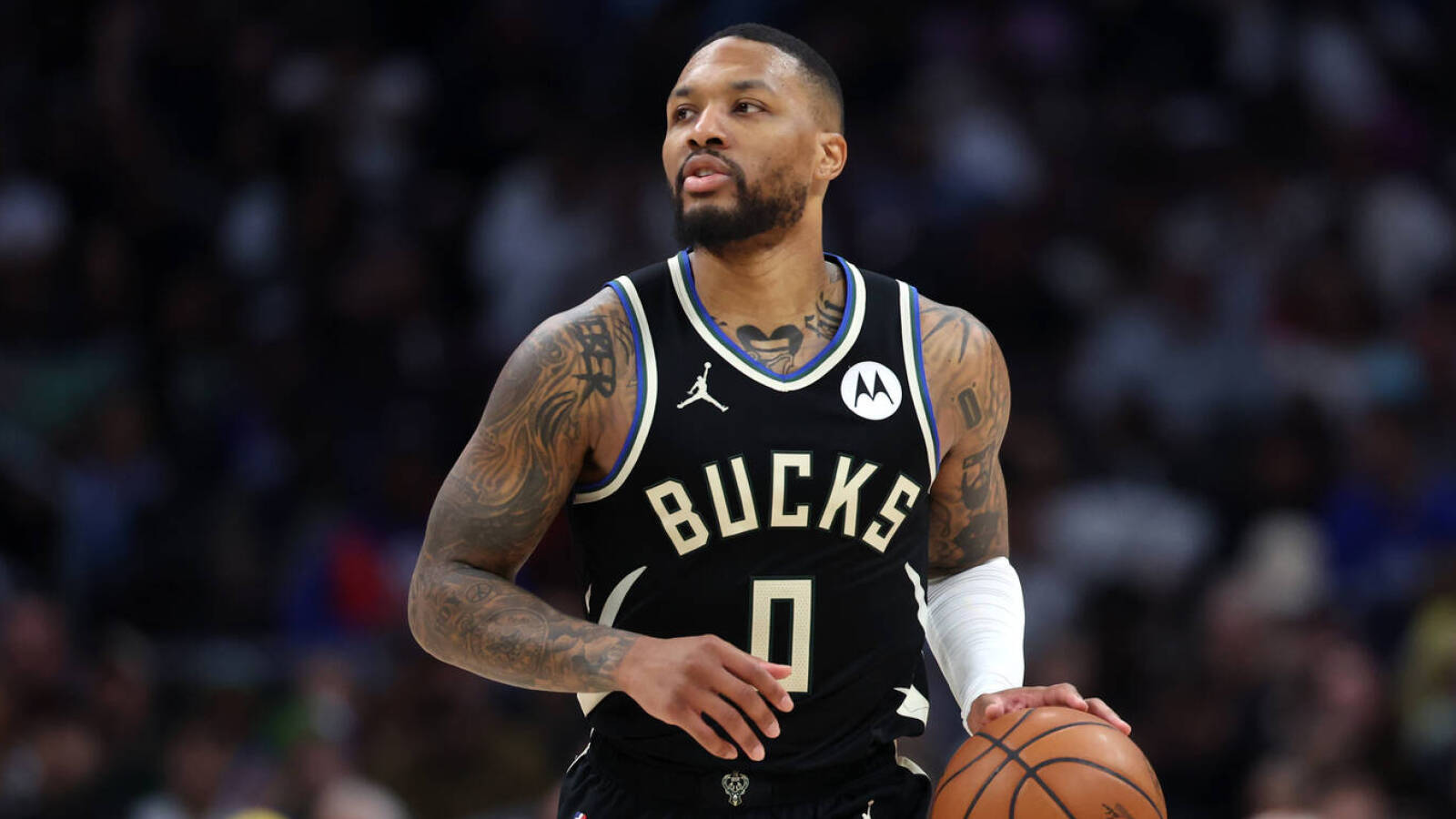 Watch: Damian Lillard scores 16 points in fourth quarter as Bucks hold off Clippers
