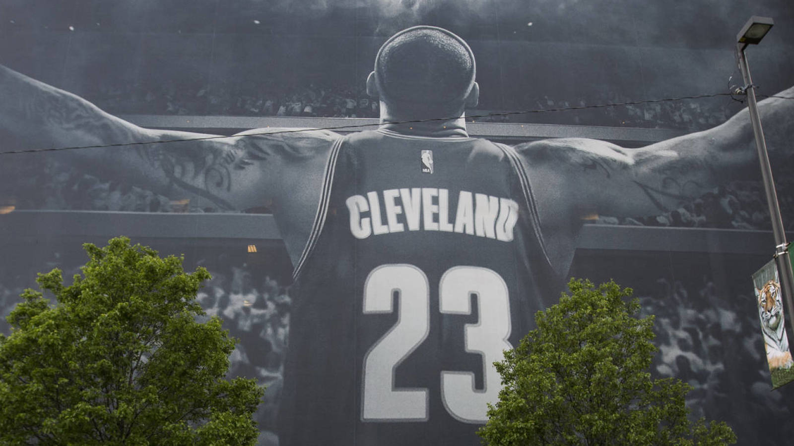 Lebron James Live Wallpaper Posted By Christopher Simpson