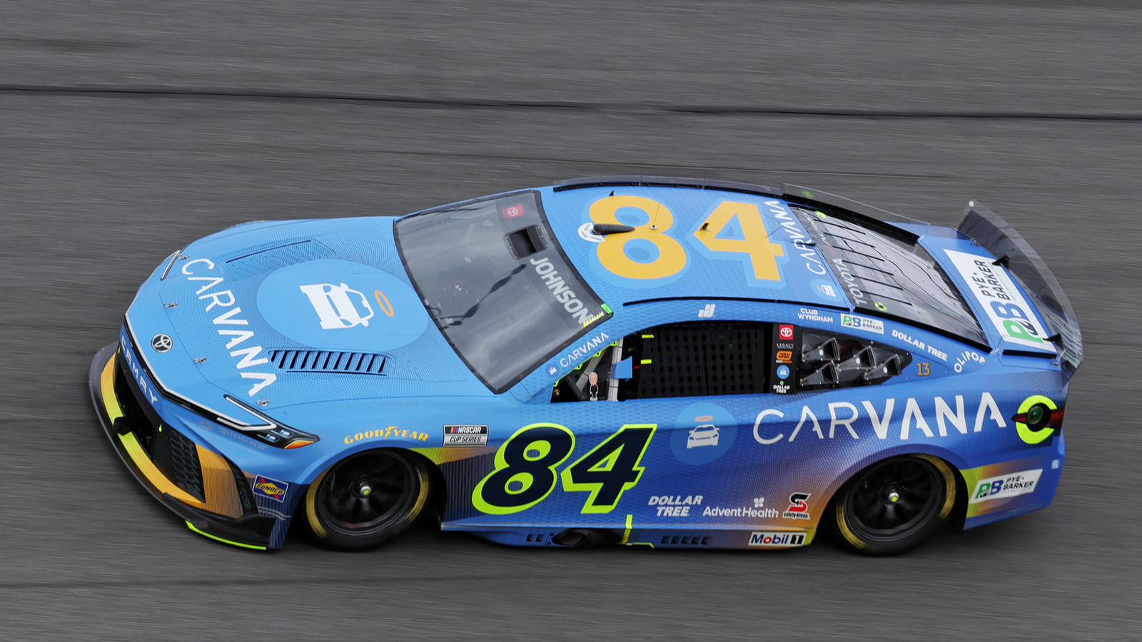 Jimmie Johnson Unveils 2027 Expansion Strategy: Legacy Motor Club Set For Three‑Car Lineup
