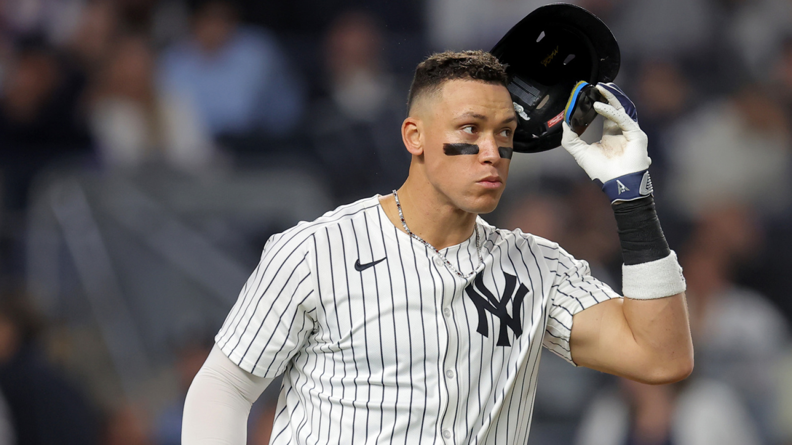 Why do the Yankees struggle so much in the summer?
