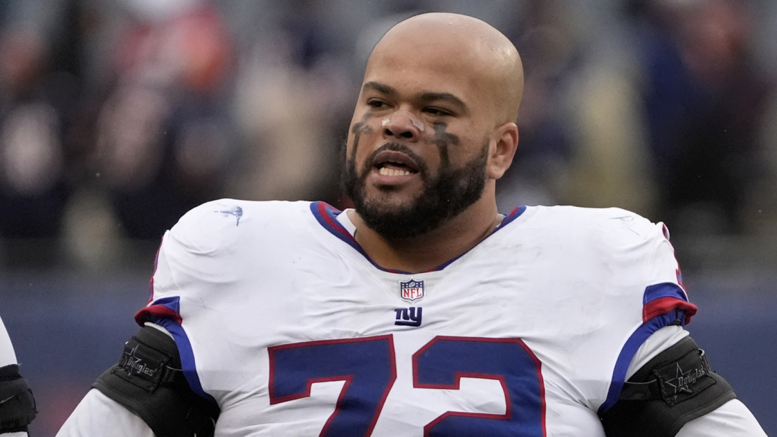 Giants OT Jermaine Eluemunor shares big Jaxson Dart prediction after agreeing to contract
