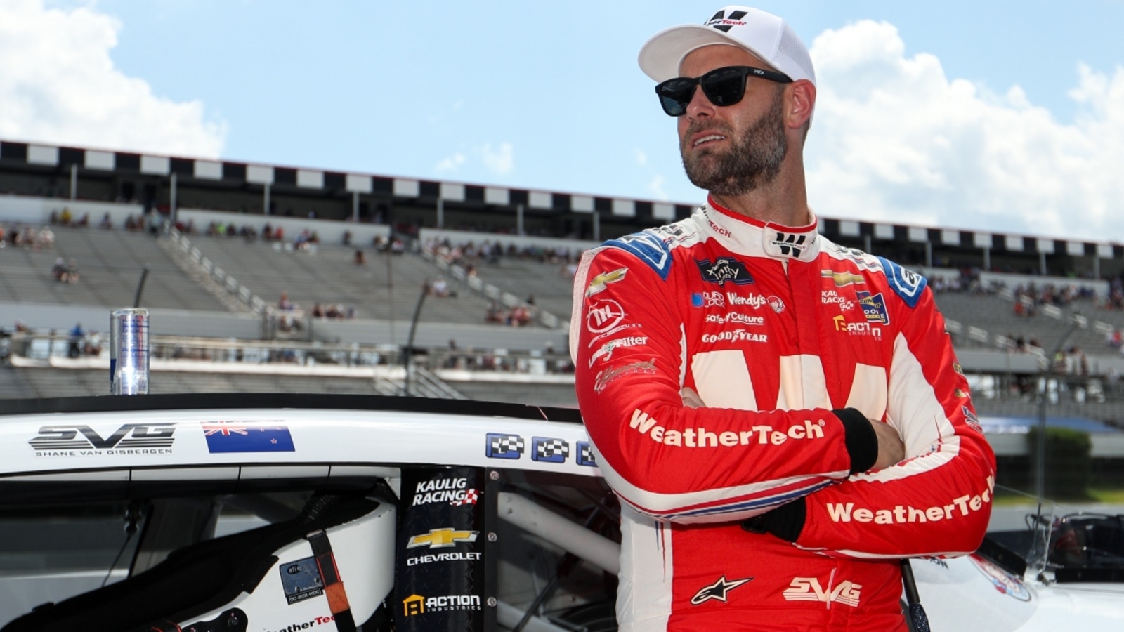 Shane van Gisbergen, pit crew earn pole position for NASCAR All-Star Open