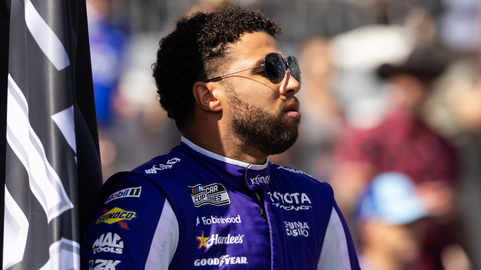 Bubba Wallace says he'd pit from the lead to see birth of second child