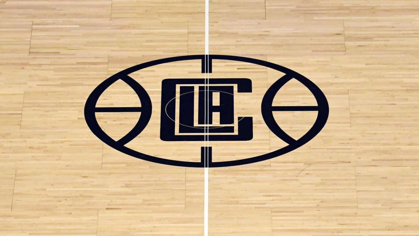 Report: Clippers staff members in quarantine after New Year's Eve event