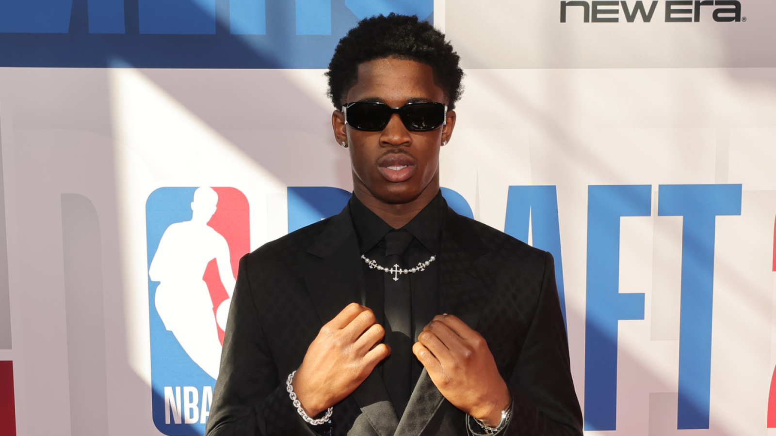 Paul George is perfect mentor for 76ers' first-rounder VJ Edgecombe