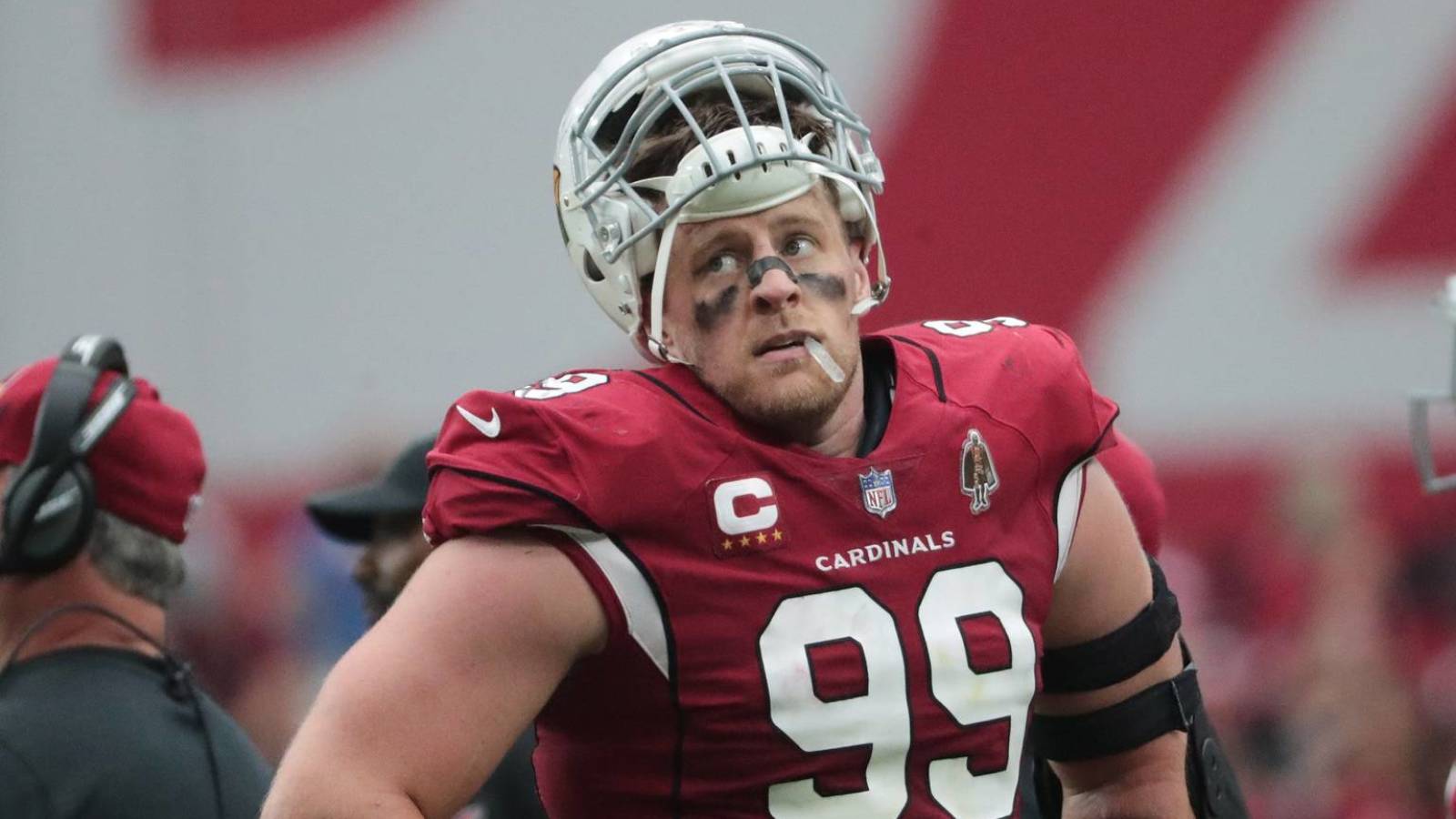 Cardinals DE J.J. Watt to undergo potentially season-ending surgery - NewsOpener Cardinals DE J.J. Watt to undergo potentially season-ending surgery