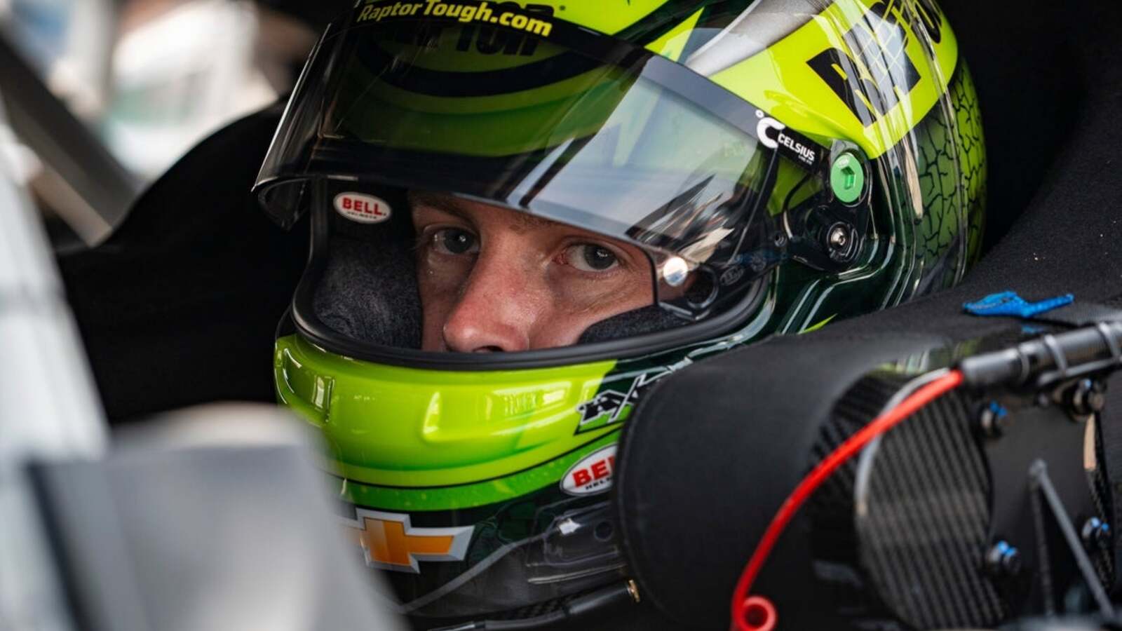 William Byron holds off Chase Briscoe, captures second win of season at Iowa Corn 350