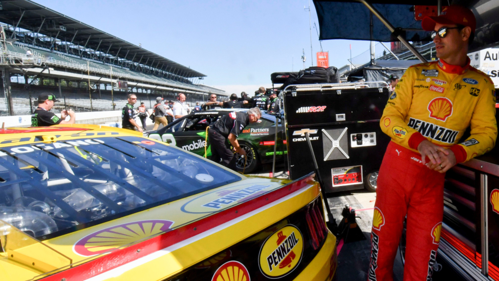 Joey Logano breaks down how he processed Matt Kenseth taking his seat