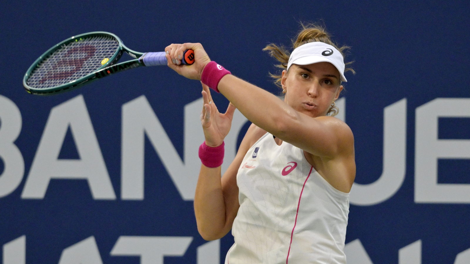 The unrelenting drop: An injury forces the Latin American No. 1 to conclude her season