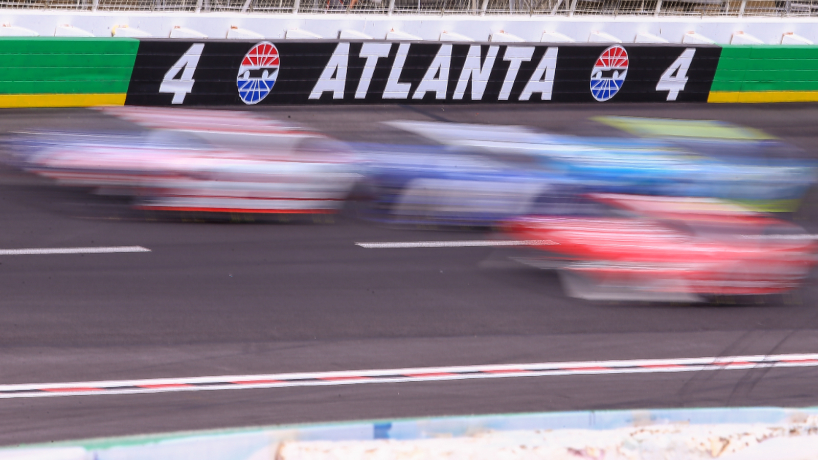 Racing Insights predicts final finishing order in NASCAR Quaker State 400