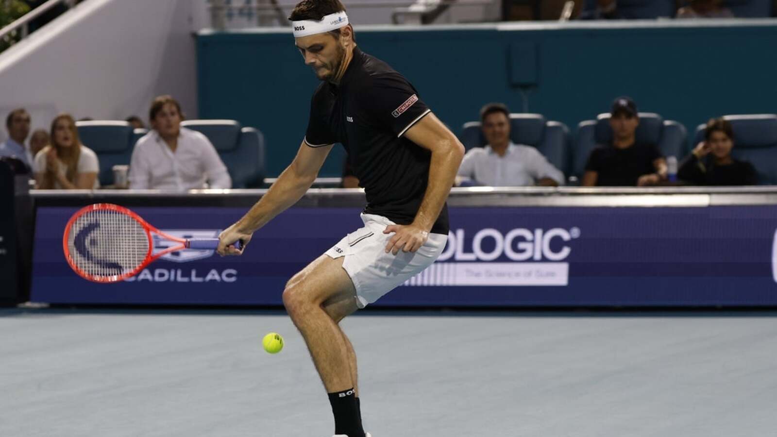 Alexander Zverev, Taylor Fritz off to hot starts in Madrid