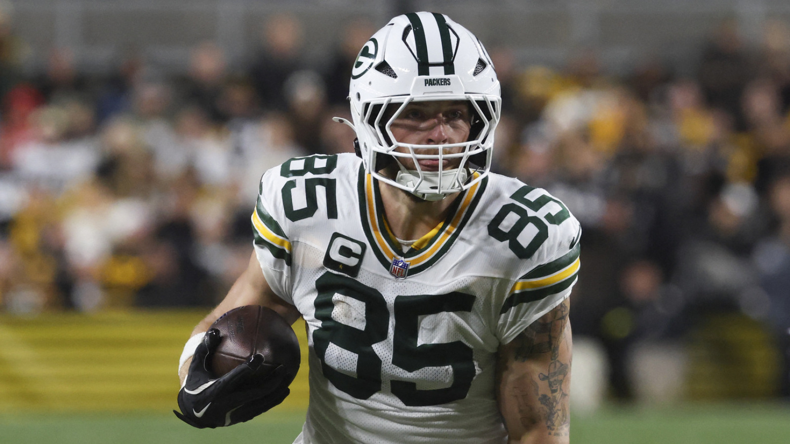 Packers sign or agree to 4-year extension for tight end Tucker Kraft