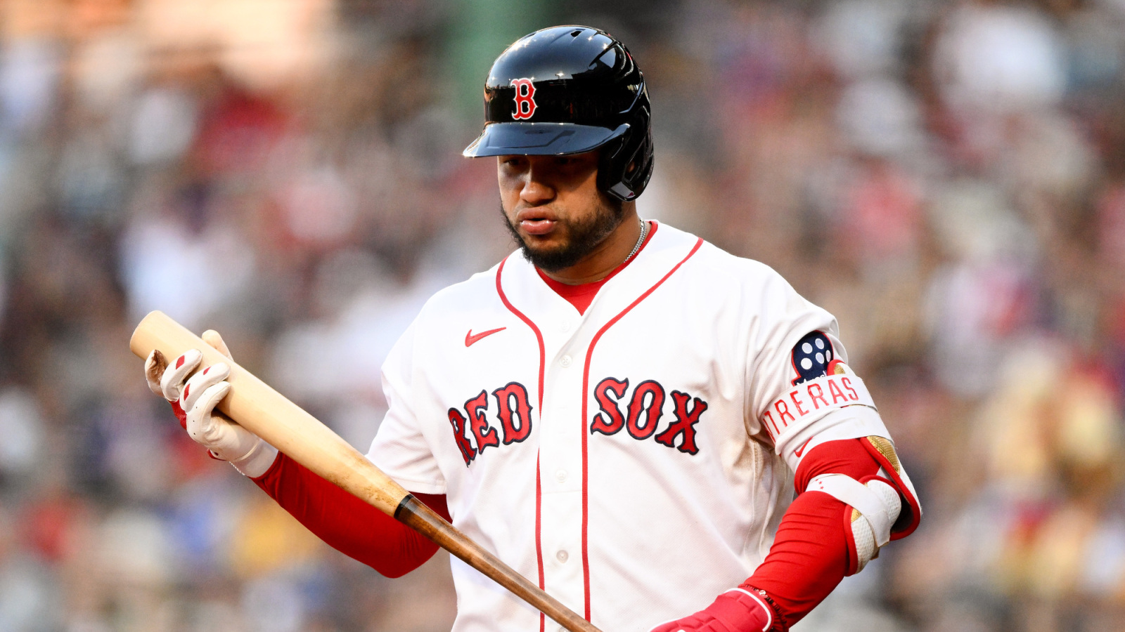 Willson Contreras tossed again after helmet throw sparks Red Sox–Nationals benches-clearing brawl