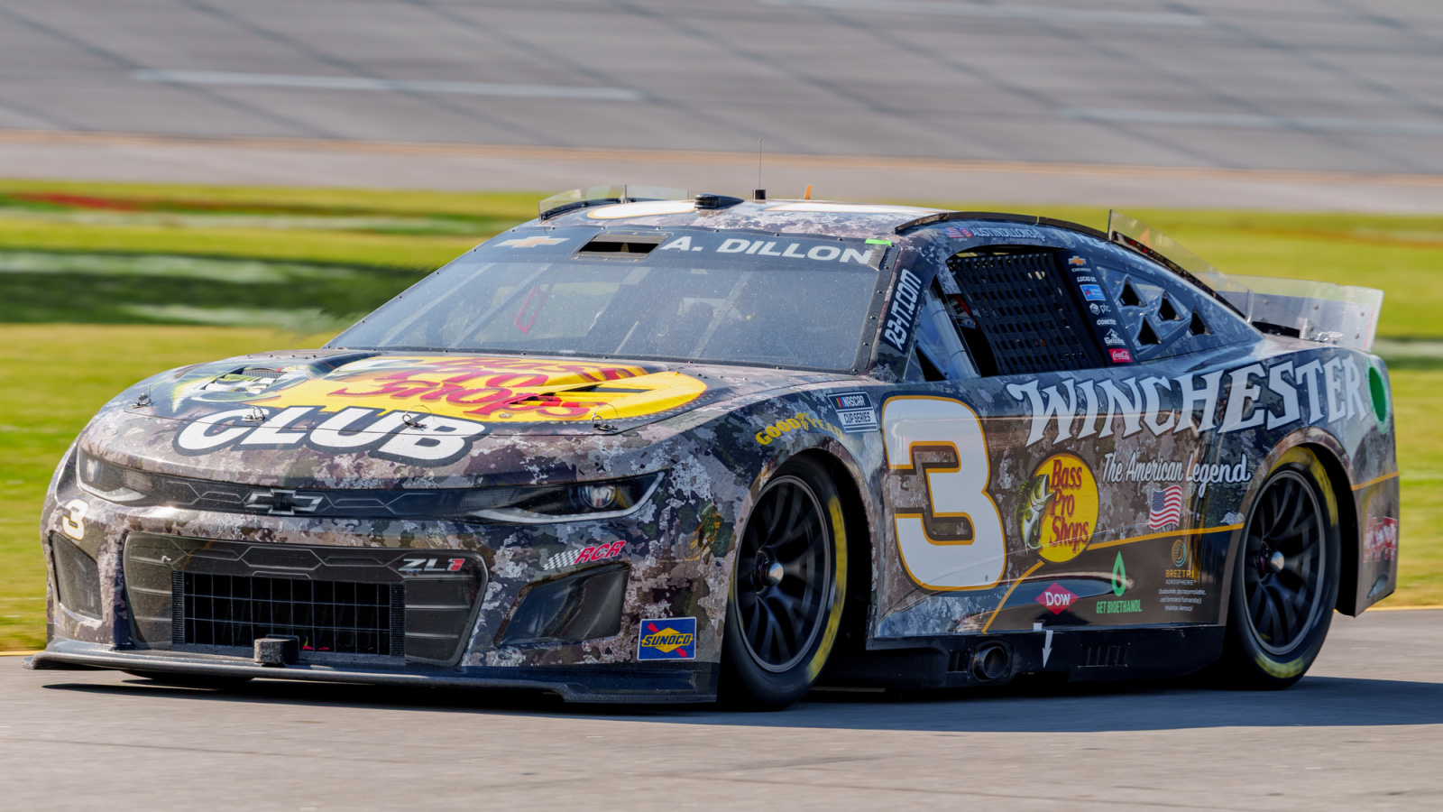 Austin Dillon Reveals Plans That Sit Perfectly In Line With Richard Childress’ Succession Ideas for NASCAR Team