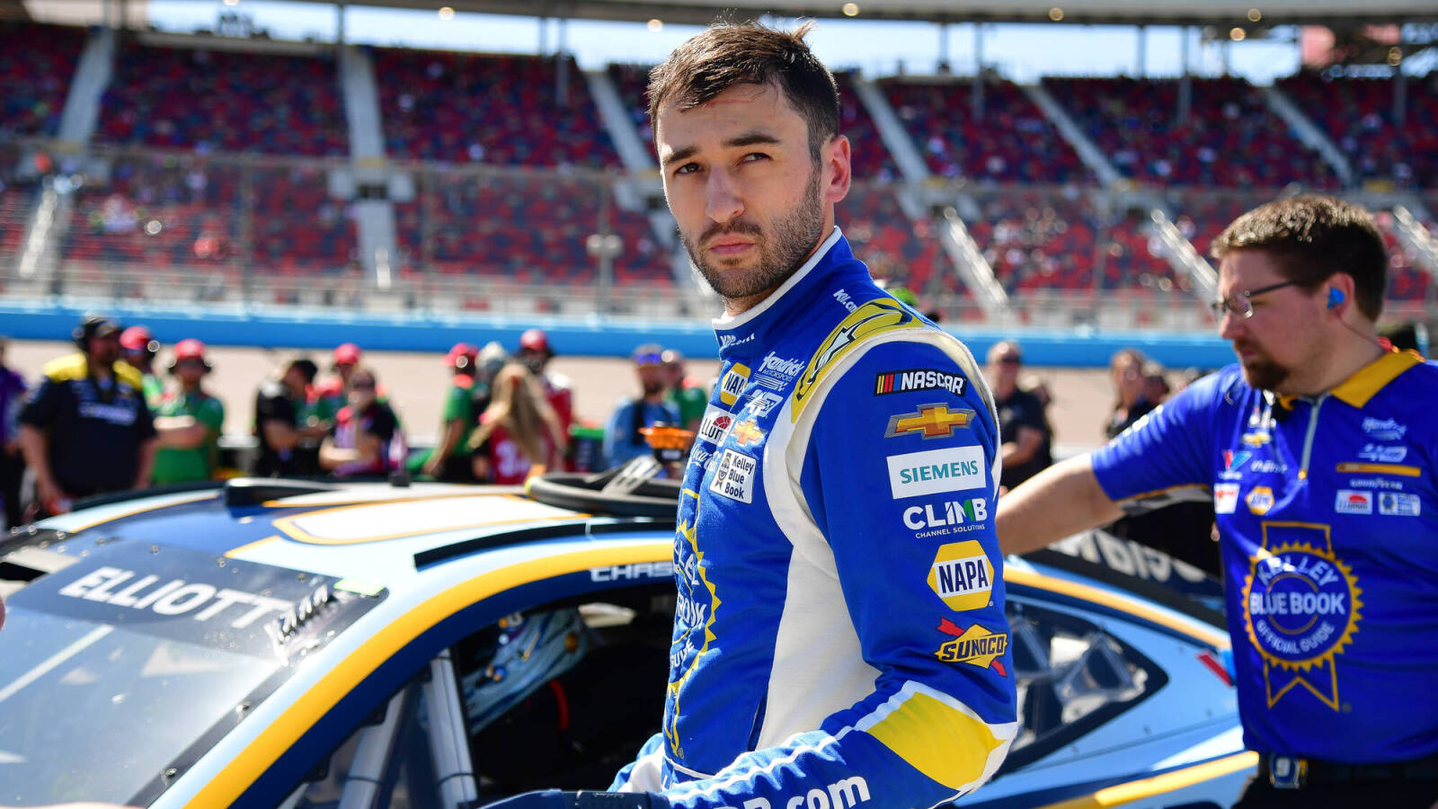 Chase Elliott claims Next-Gen cars engines are made as ‘inefficient as possible’