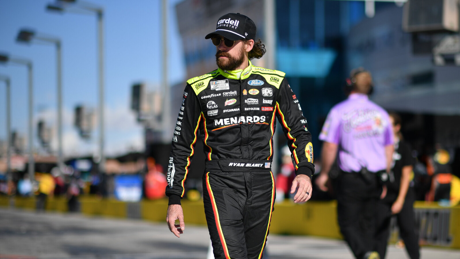 NASCAR insider suggests Ryan Blaney still has path to championship despite Las Vegas wreck