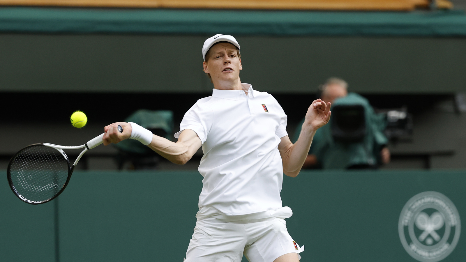 Darren Cahill Gives Crucial Update About Jannik Sinner Amid Cancelled Practice Session Ahead of Wimbledon Quarterfinals