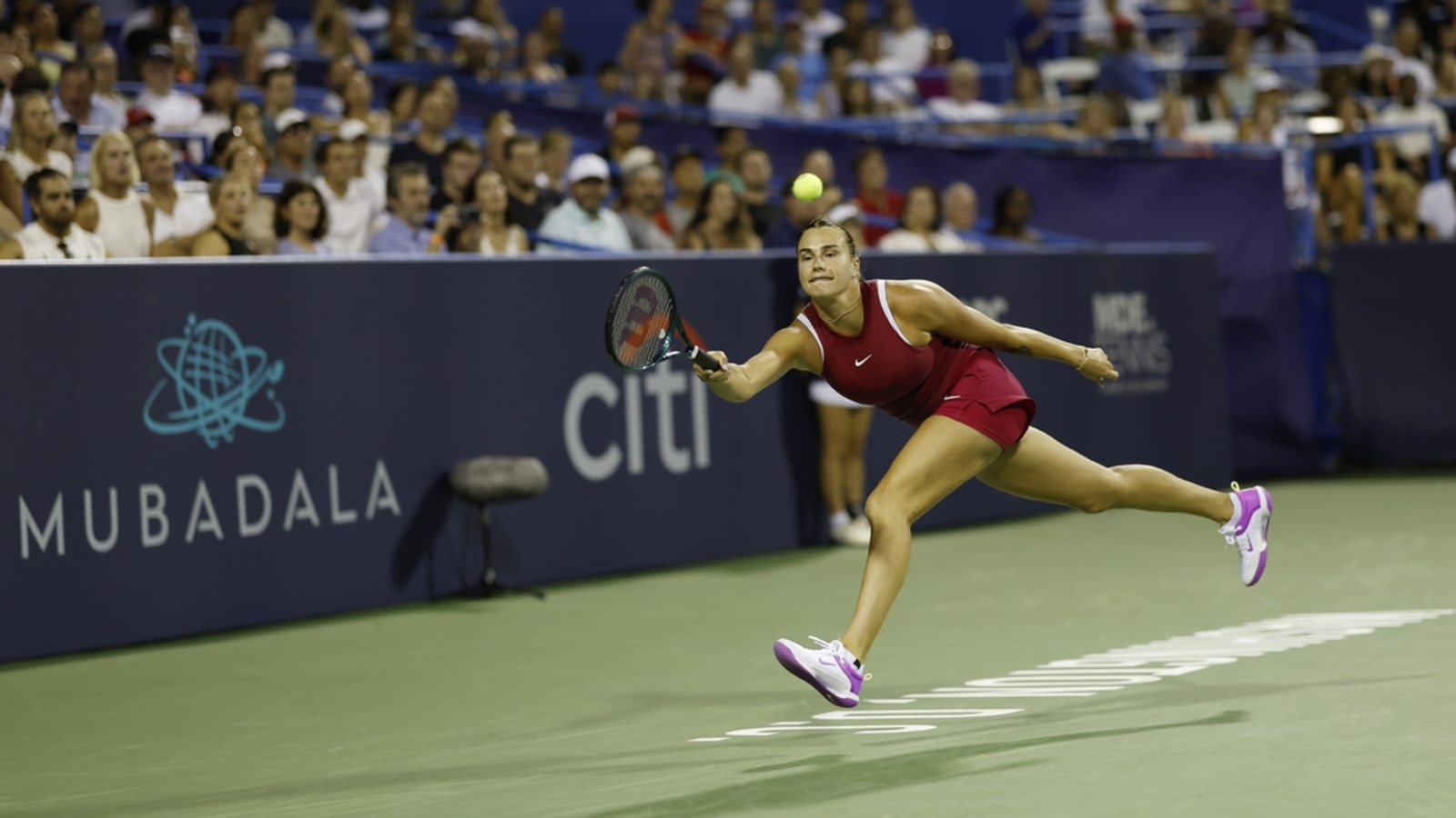 Top-seeded Aryna Sabalenka reaches DC semis