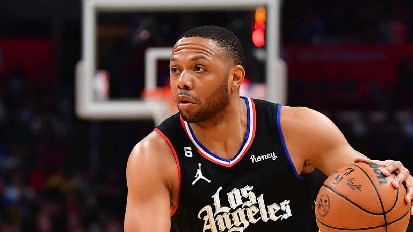 Clippers waive veteran scorer, adding intriguing name to free agency