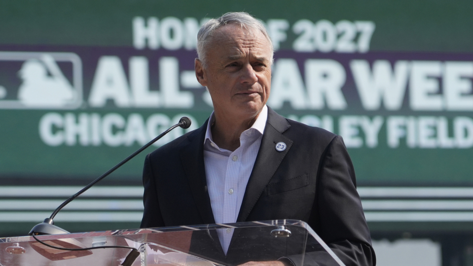 Rob Manfred downplays salary cap dispute with Bryce Harper