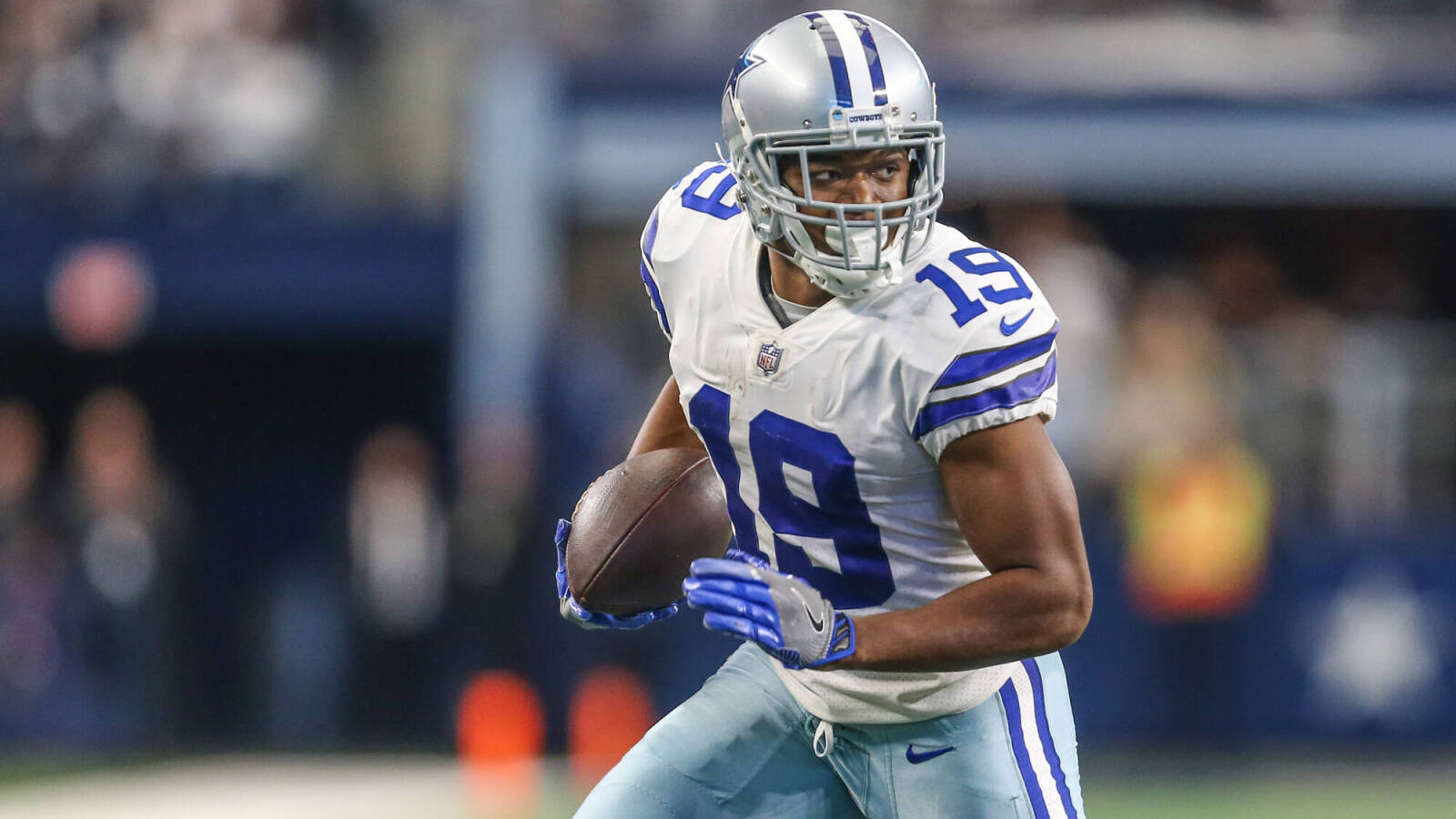 The ‘A number of 1,000-yard receiving seasons’ quiz The ‘A number of 1,000-yard receiving seasons’ quiz