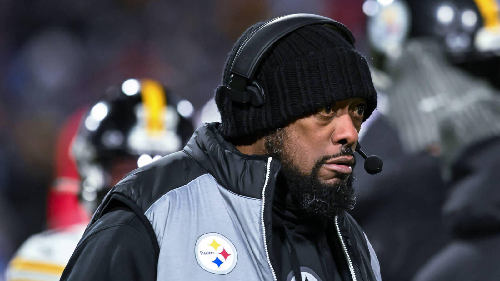 Mike Tomlin reveals his plan for Steelers’ QB situation