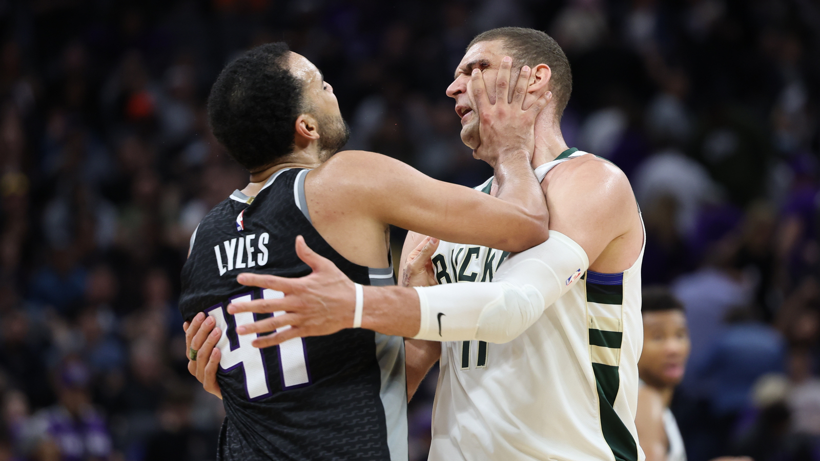 NBA suspends Kings’ Trey Lyles, fines Bucks’ Brook Lopez