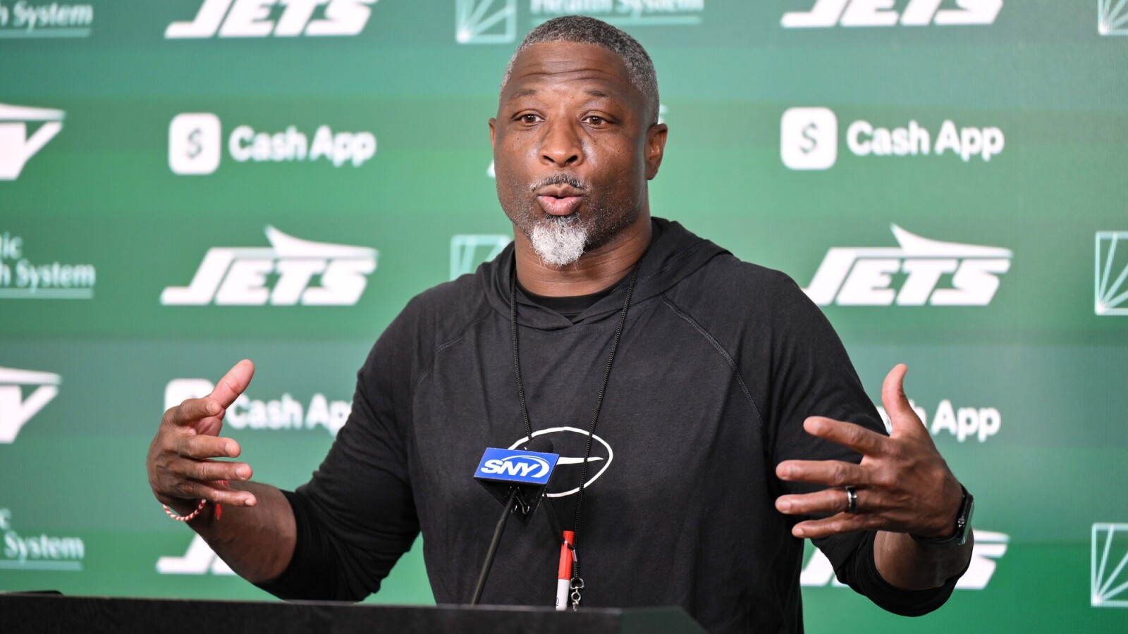Jets' Aaron Glenn responds to Sauce Gardner's comment about penalties