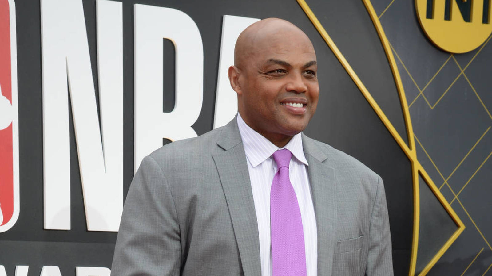 Charles Barkley Butchers Kyle Kuzma S Name As Karl Yardbarker