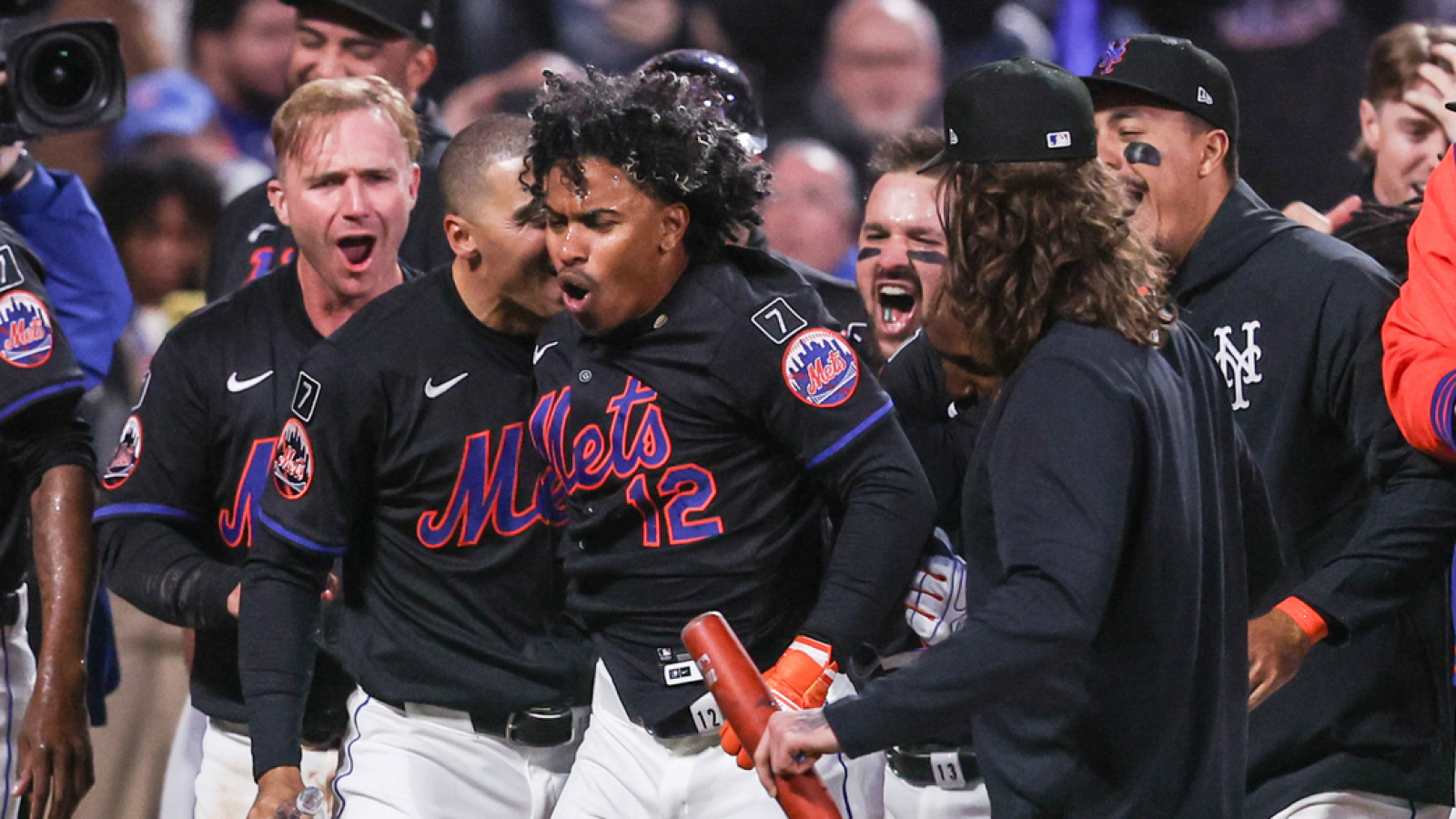 Watch: Francisco Lindor's milestone HR comes at perfect time for Mets