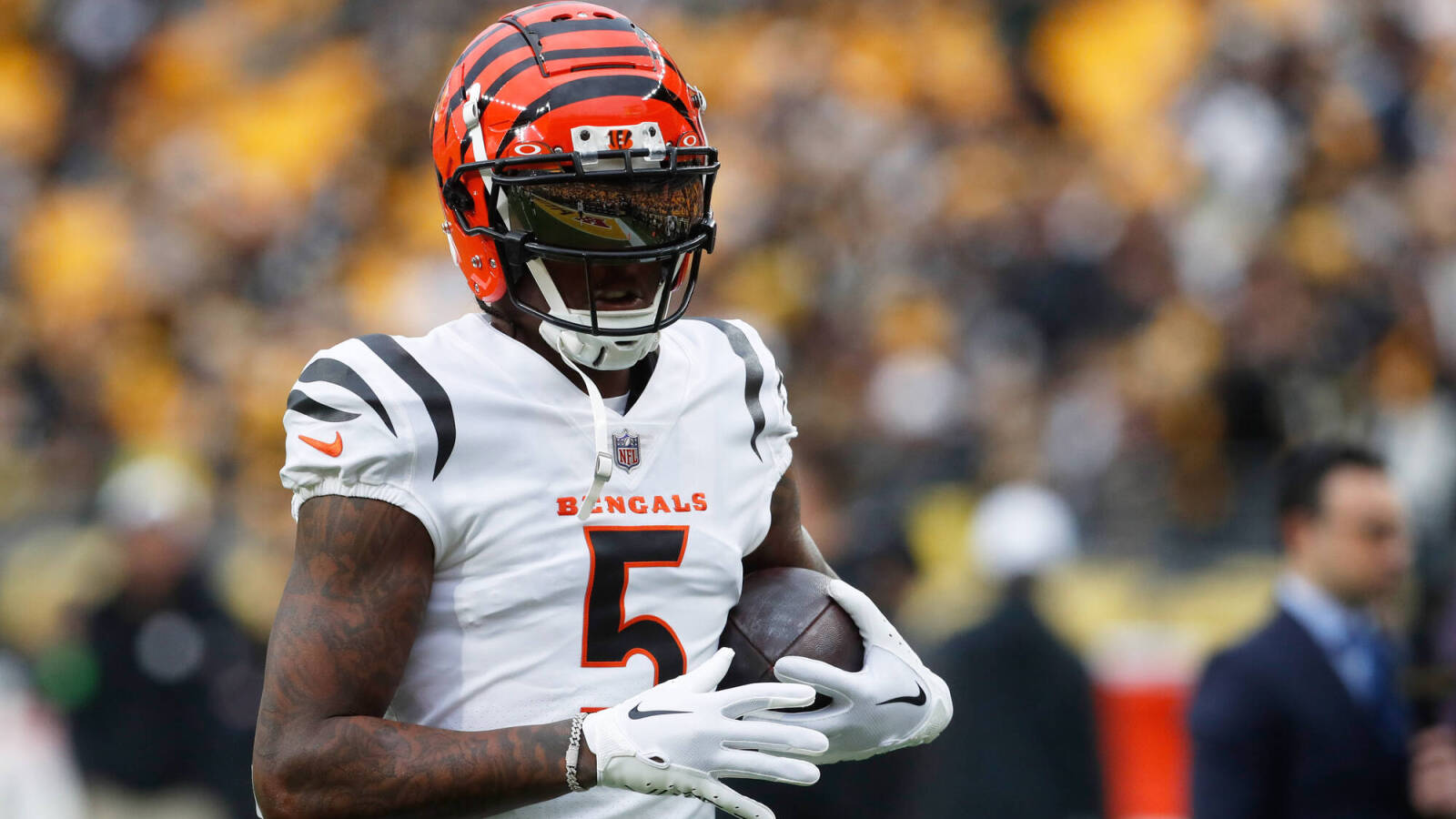 Star Bengals receiver reportedly not expected to sign franchise tender soon