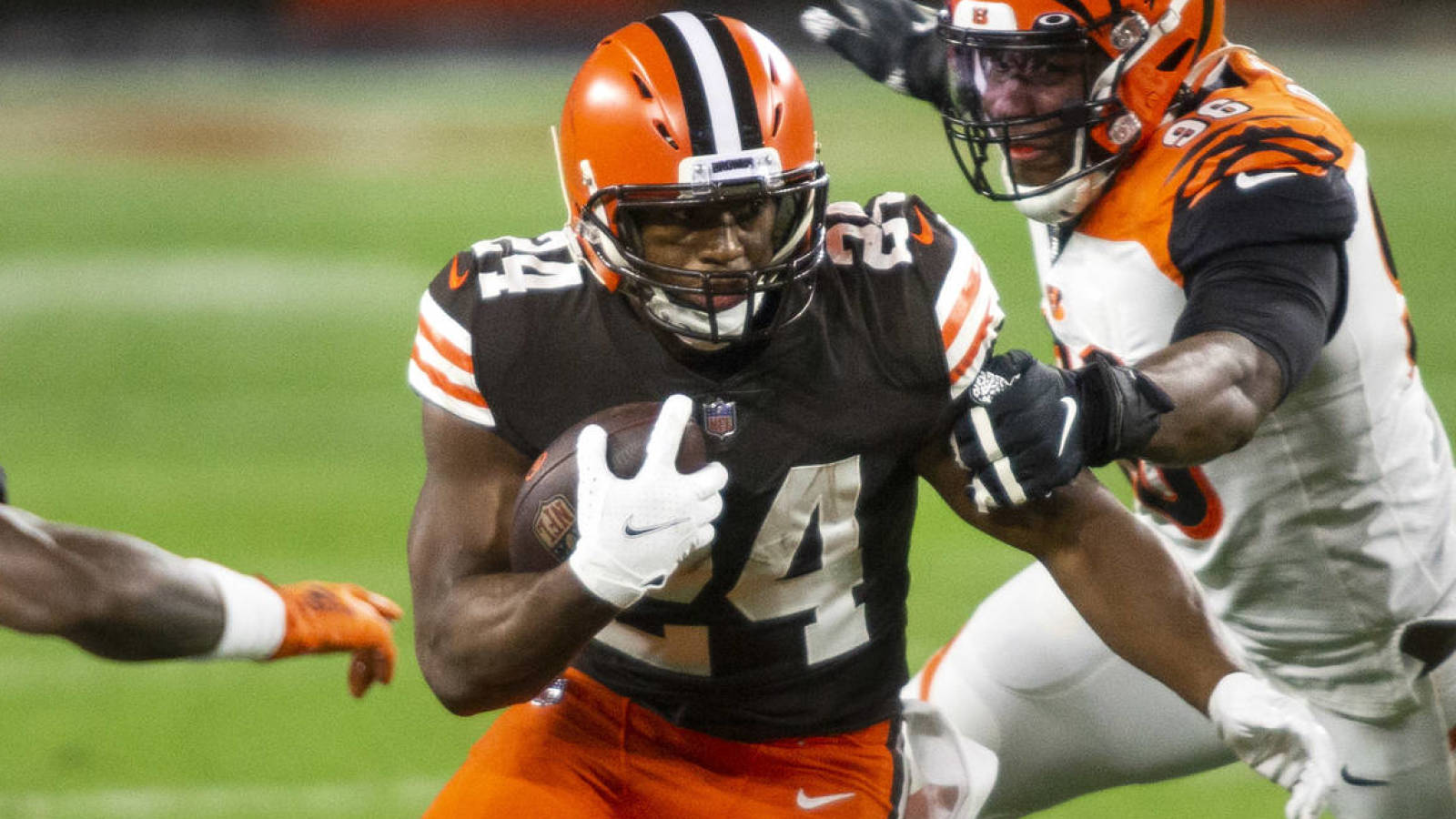 nick chubb pro bowl jersey