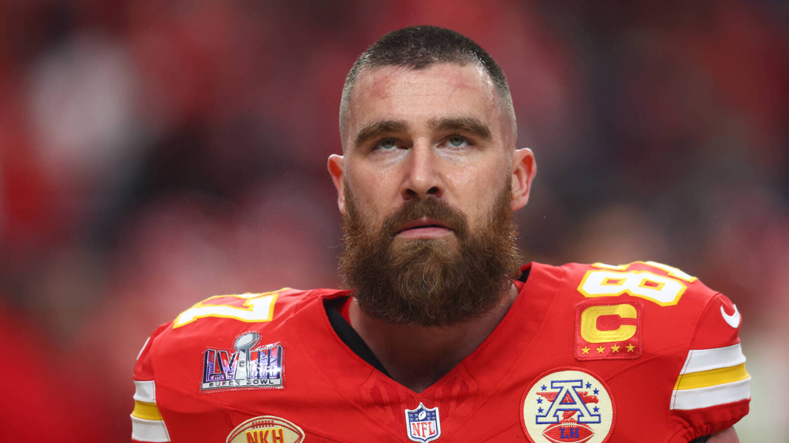 Chiefs, Travis Kelce agree to two-year contract extension