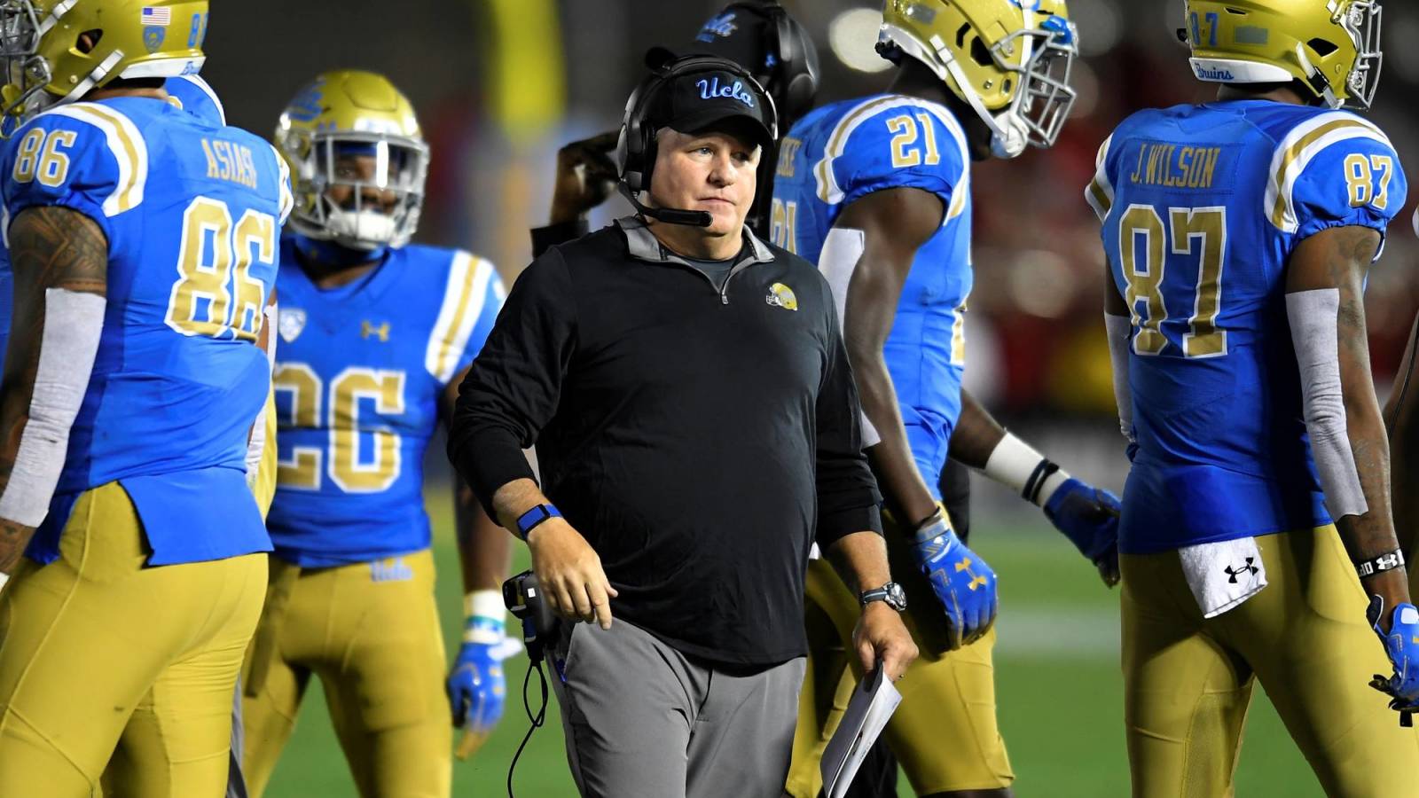 Under Chip Kelly Ucla Stinks Even Worse The Bruins Are Boring Yardbarker