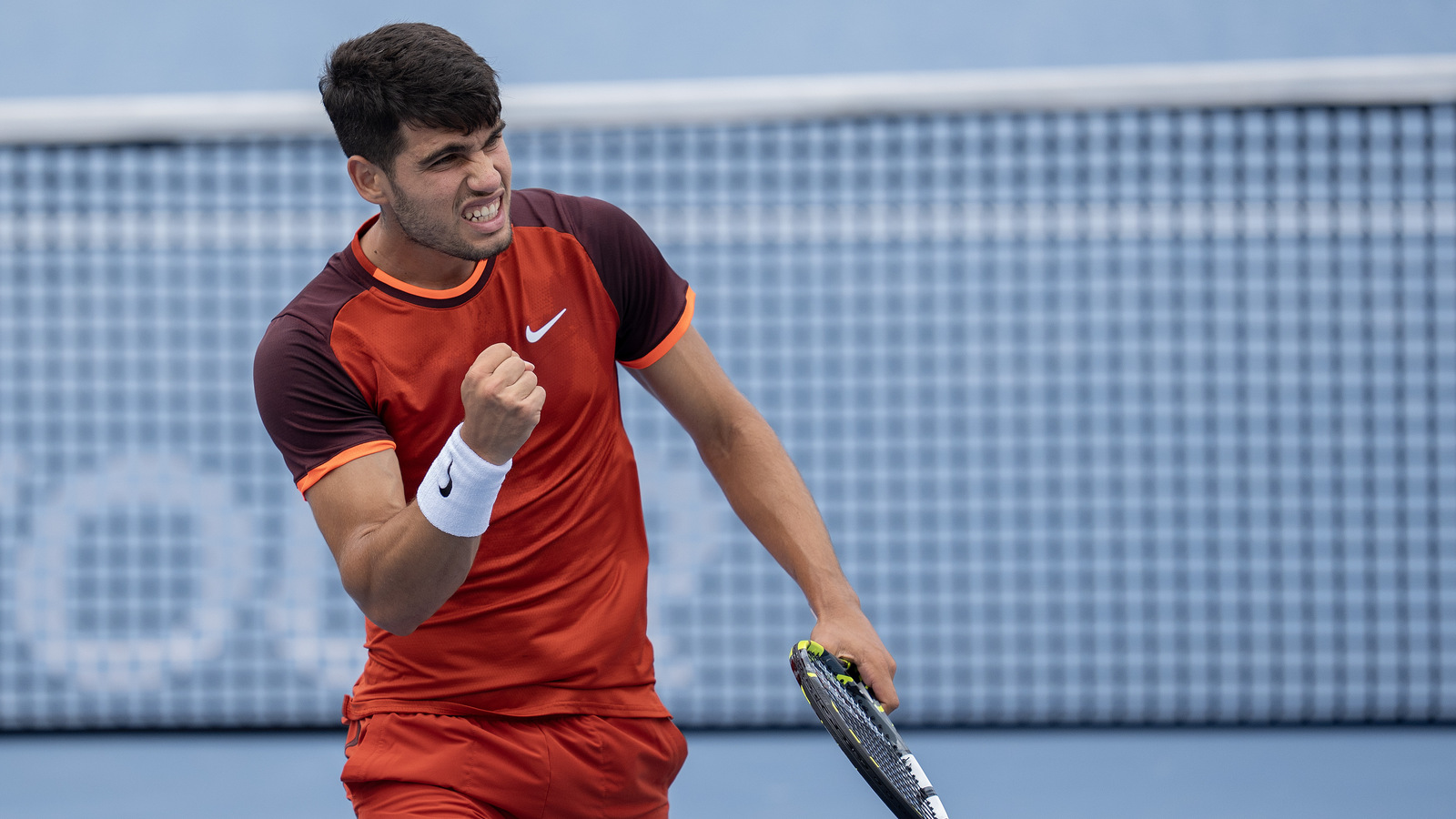 'It shouldn’t happen on the court,' Carlos Alcaraz apologizes for smashing his racquet in match against Gael Monfils