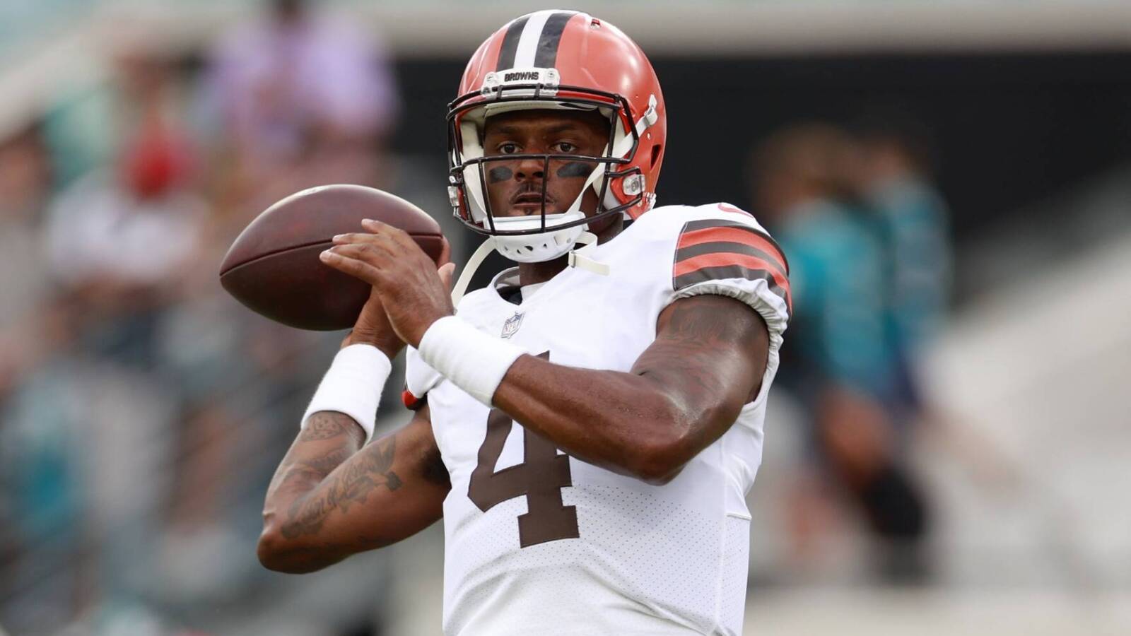 Several woman who sued Deshaun Watson to attend Browns-Texans game - NewsOpener