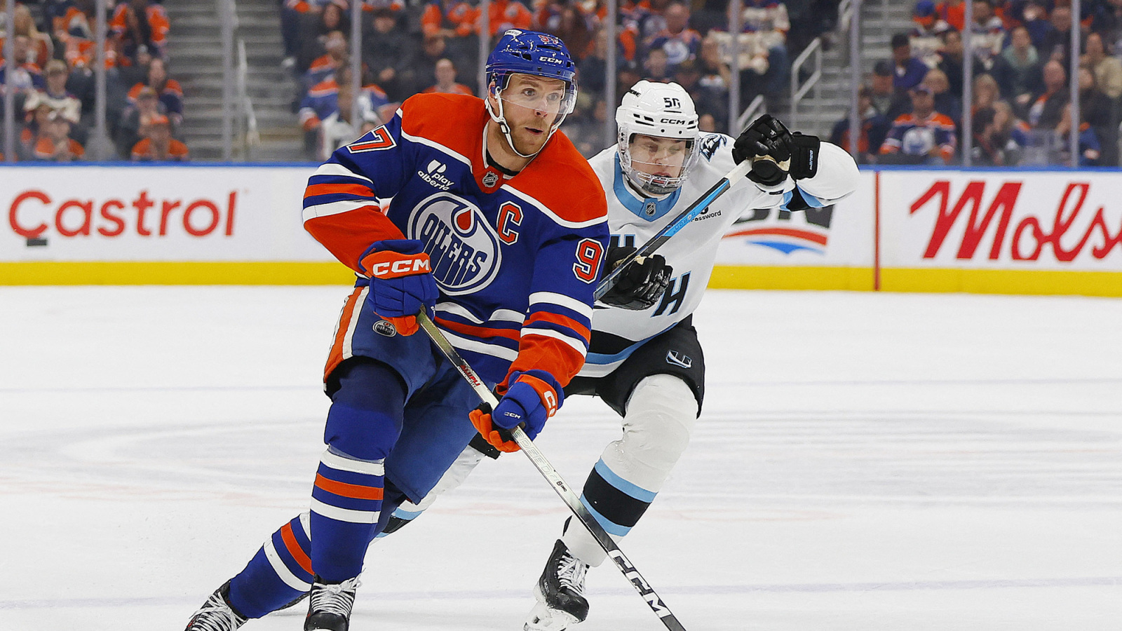 Connor McDavid's Historic Start Has Oilers' Captain Carrying Team on His Back