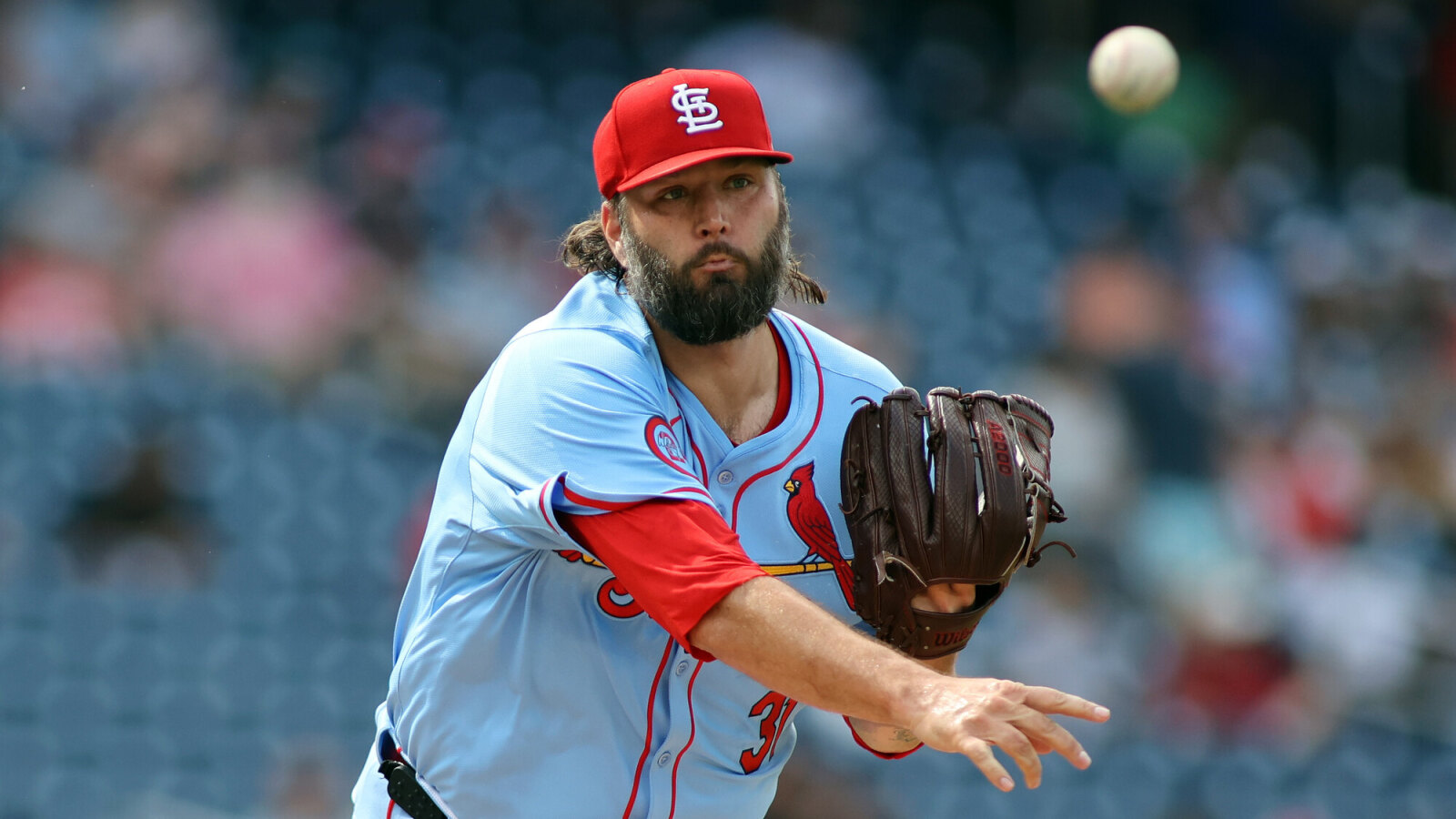 Pitcher Lance Lynn retires from baseball while sitting on the couch