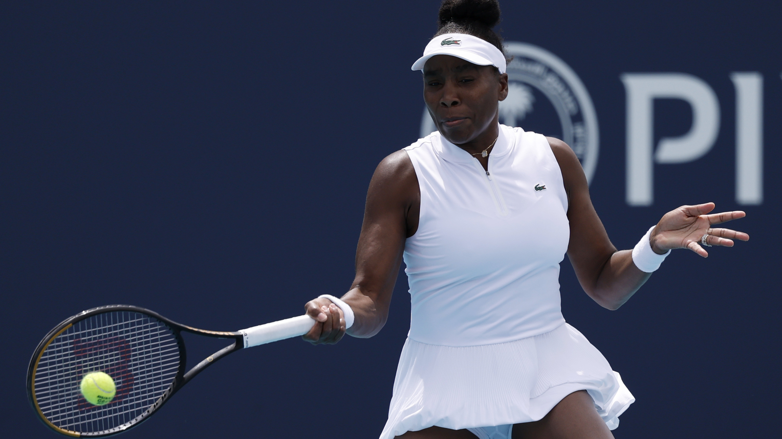 'I told her I said goodnight to you and Serena every night, because they're on the wall of my childhood bedroom' - Pinch-me moment for Francesca Jones after defeating idol Venus Williams
