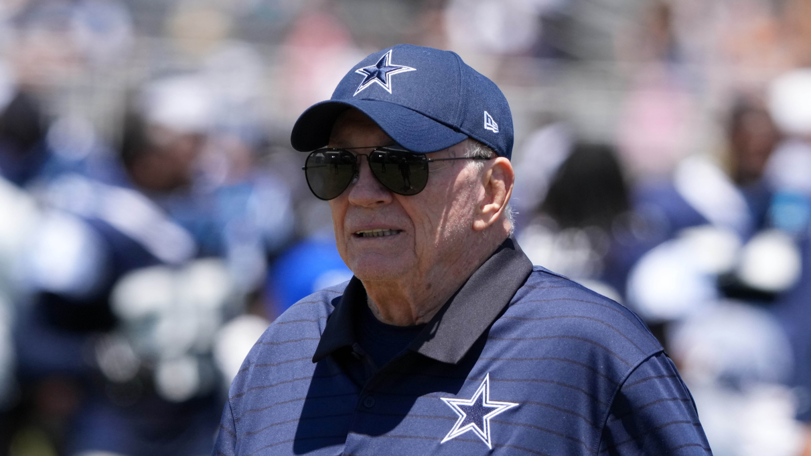 Jerry Jones changes approach to Micah Parsons' negotiations with latest comments